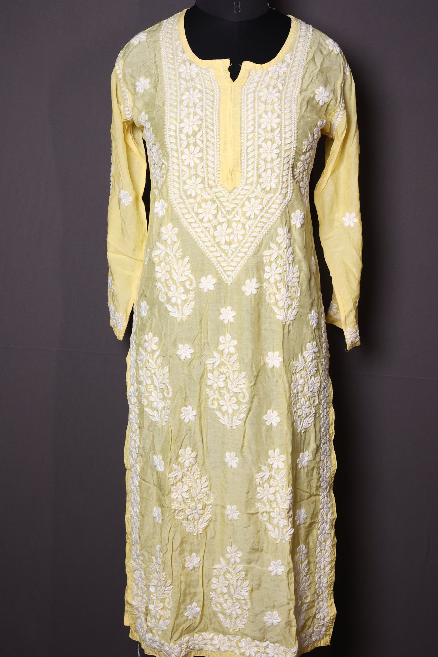 Chikankari Muslin Kurti with 3D work