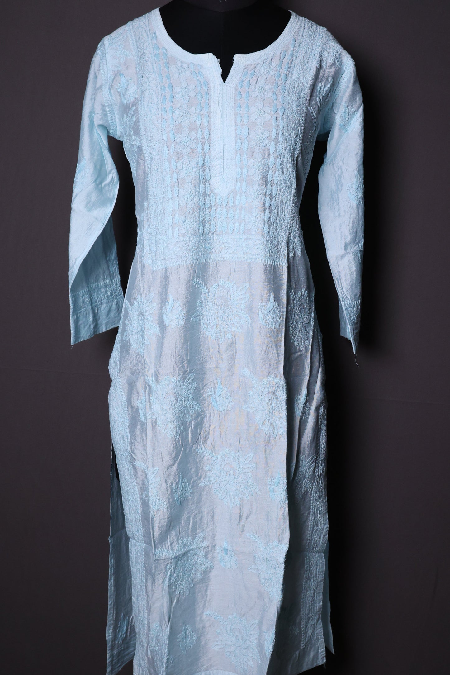 Chikankari Chanderi Kurti with Bakhiya Design