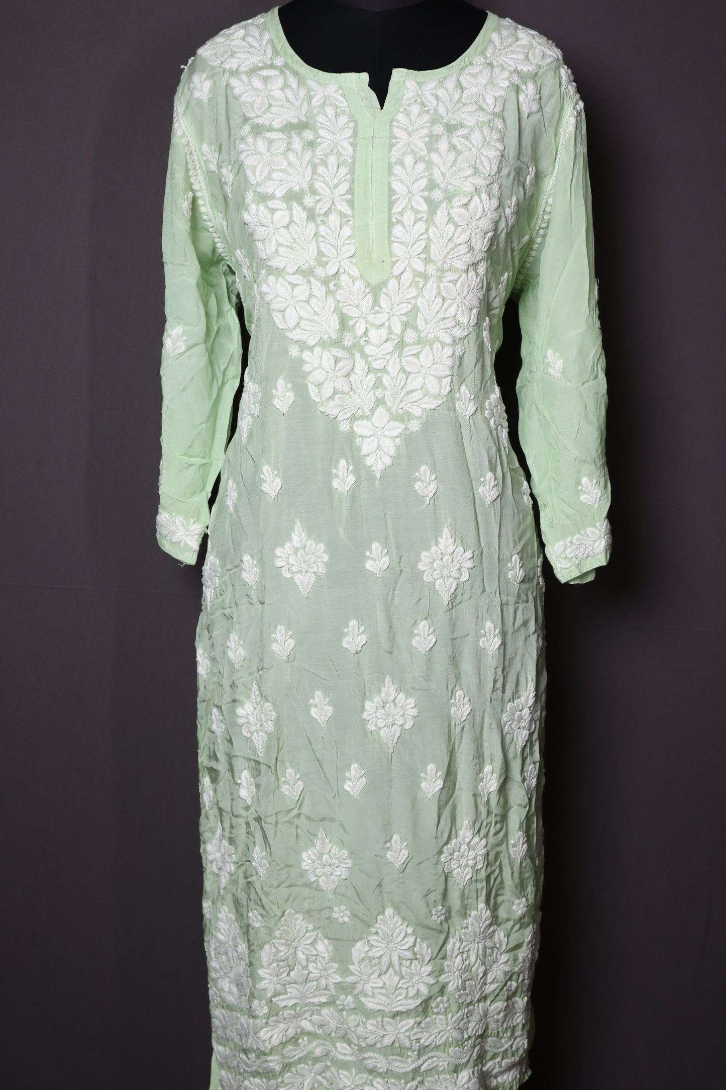 Chikankari Muslin Kurti (Ghaas-Patti)