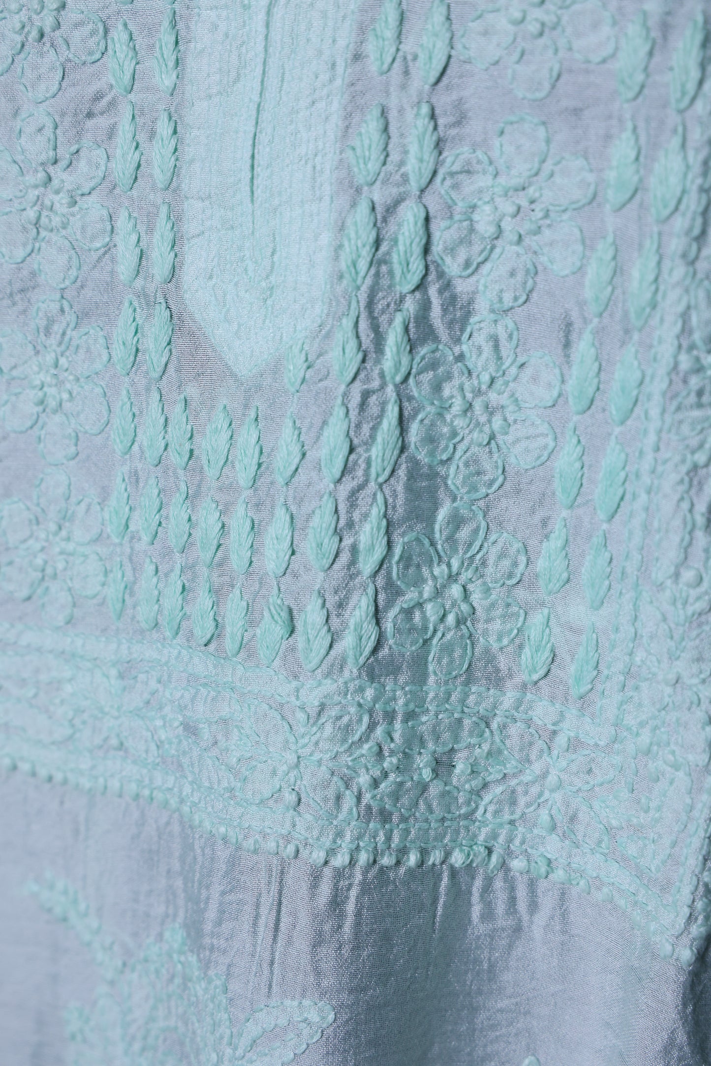 Chikankari Chanderi Kurti with Bakhiya Design